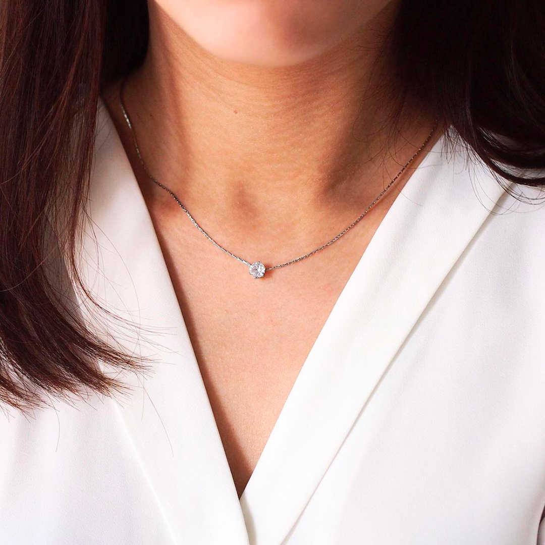 Arva Dahlia Crystal Necklace in Silver (Stainless Steel)