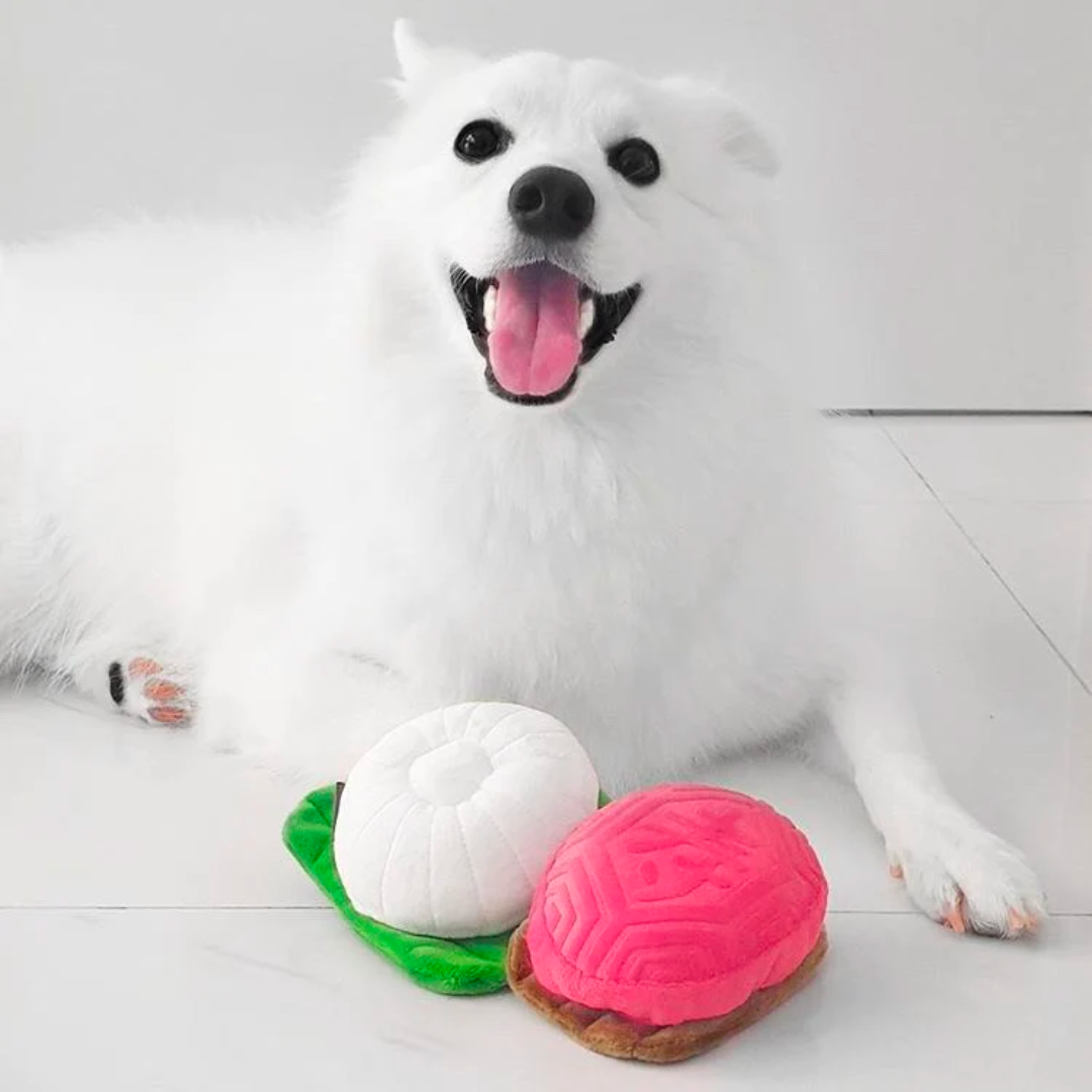 NOM - Squeakie Chew Toy - Tutu Kueh