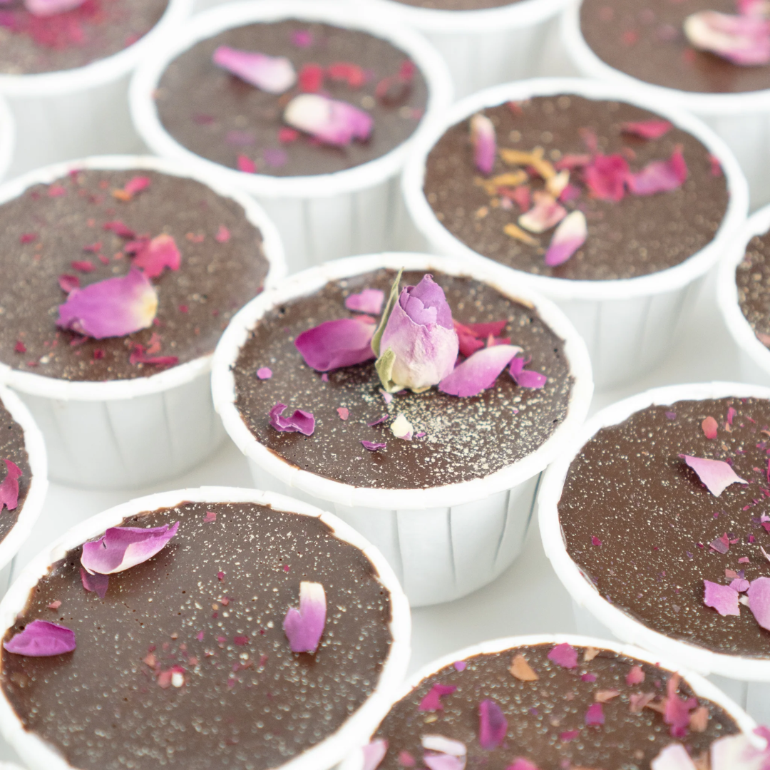 Petit CLASSIQUE Dark Chocolate Cupcakes - Set of 9/16/25