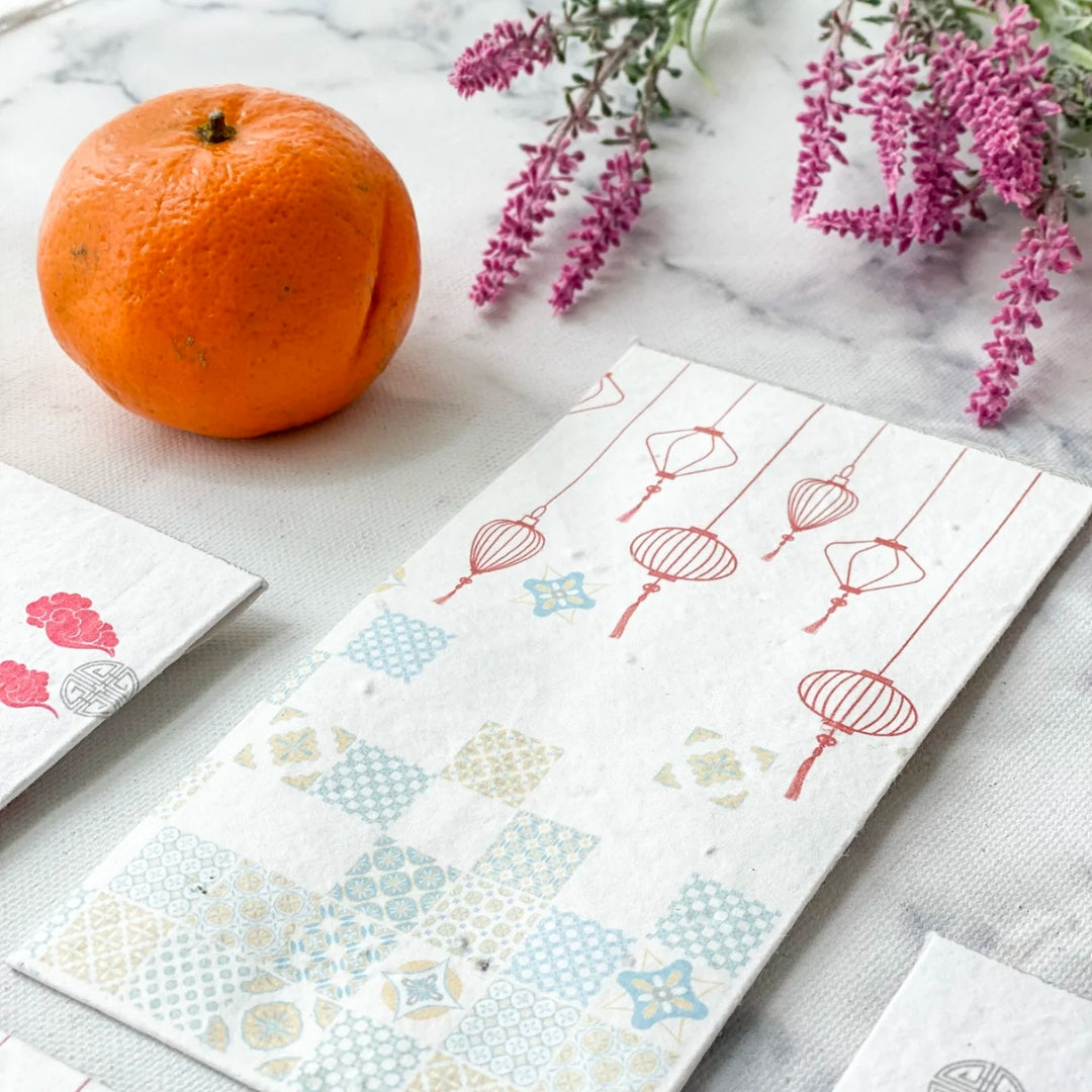 Left-handesign BIJ Plantable Angbaos (Set of 2)