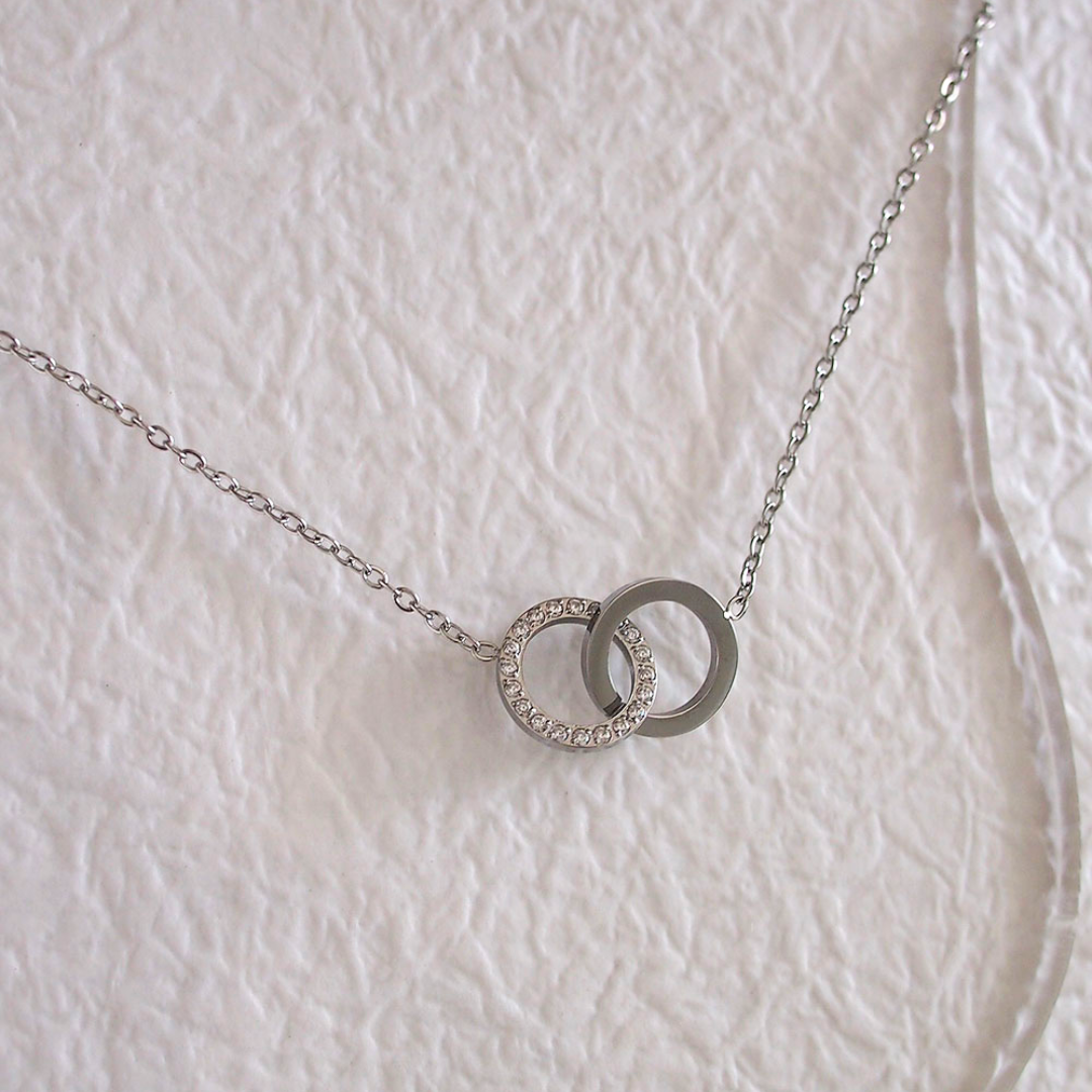 Arva Dune Necklace in Silver (Stainless Steel)