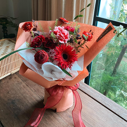 Flower Bouquet - Passion & Red Palette [HCMC Only, Next-Day Delivery]