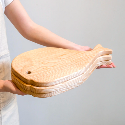 Maple Whale-Shaped Cutting Board [Vietnam only]