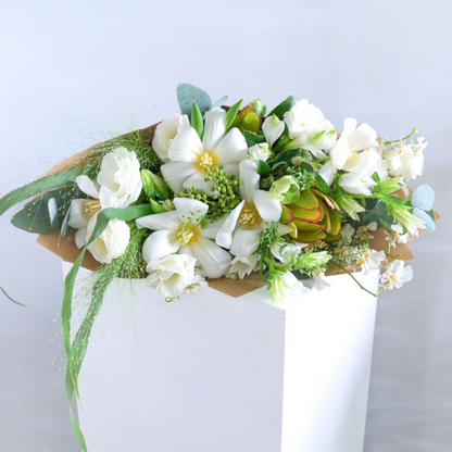 Minimalist Fresh Flower Bouquet (Next-day Delivery only)