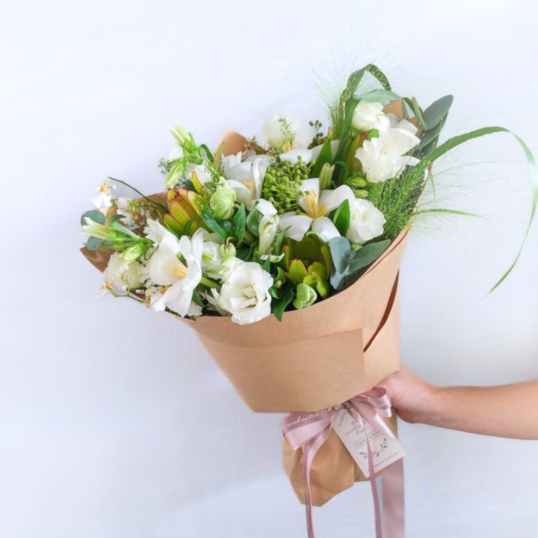 Minimalist Fresh Flower Bouquet (Next-day Delivery only)