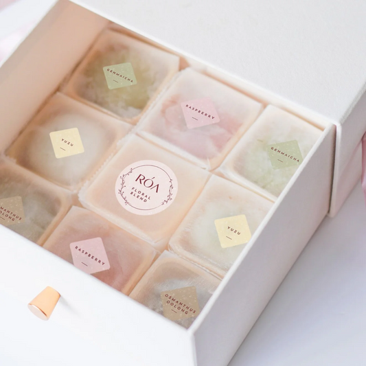 Celestial Mid-Autumn Mochi Mooncake Set of 8