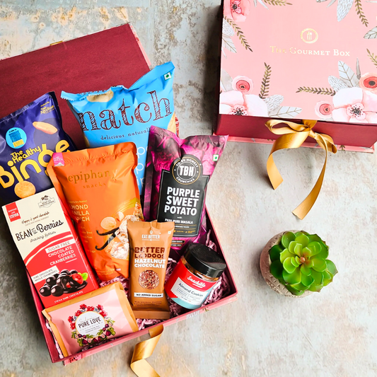 Healthy Snacks Hamper [India Only]